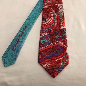 Robert Graham Mens 100% Silk Tie
